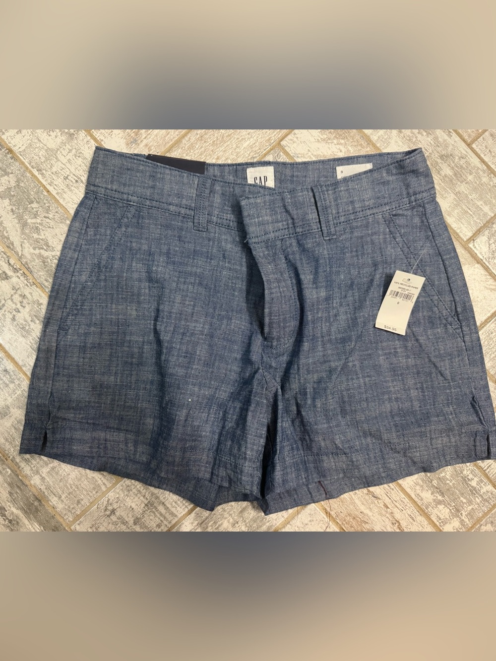 Gap shorts